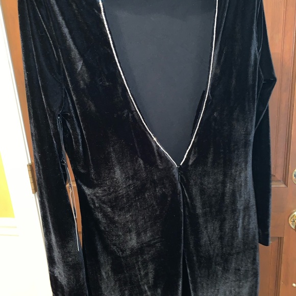 Black Velvet midi party dress - Picture 3 of 6